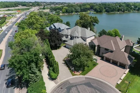 8148 Ithaca Lane N Maple Grove MN 55311