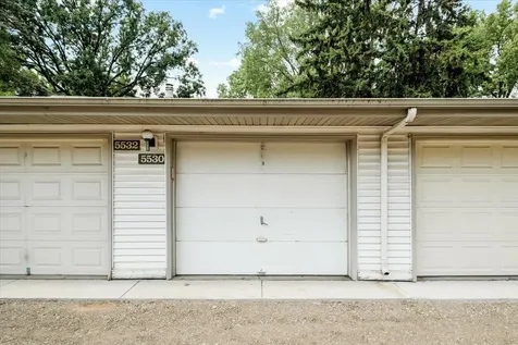 5530 E Bavarian Pass Fridley MN 55432