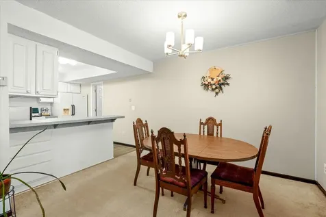 5530 E Bavarian Pass Fridley MN 55432
