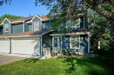 2327 Grange Avenue N Oakdale MN 55128