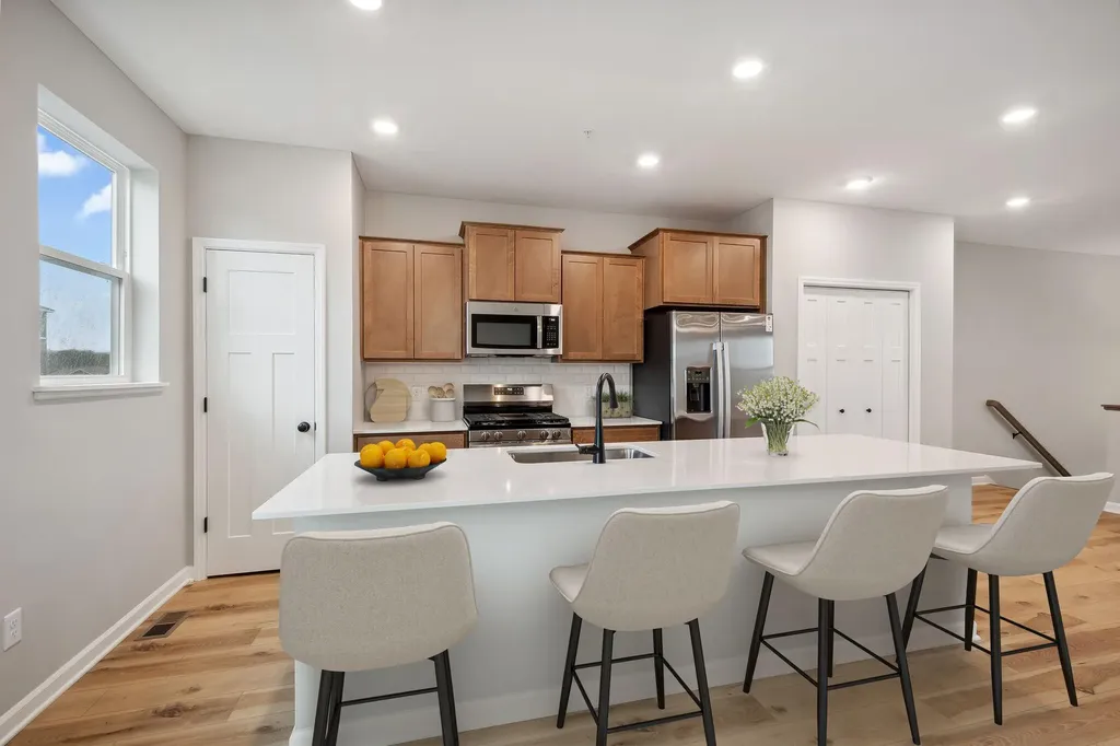 10366 Birchwood Circle Victoria MN 55318