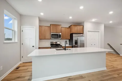 10366 Birchwood Circle Victoria MN 55318