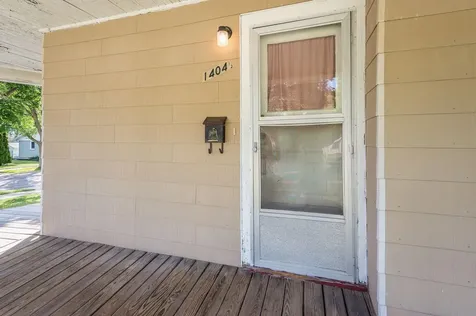 1404 N 5th Street Mankato MN 56001