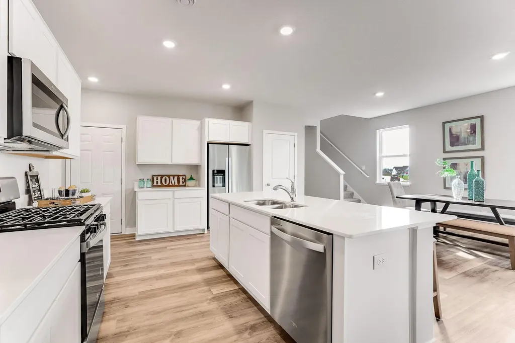 937 Stone Creek Drive Jordan MN 55352