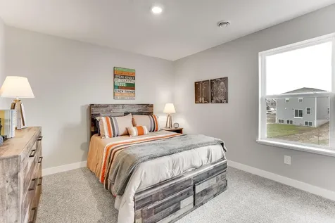 937 Stone Creek Drive Jordan MN 55352