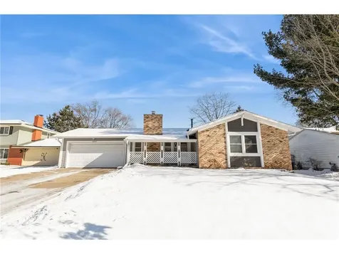 1449 Park Hills Court Woodbury MN 55125
