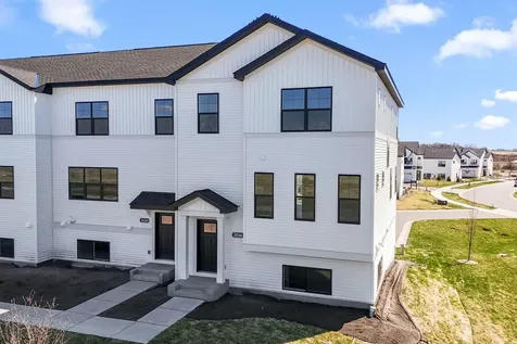 10384 Birchwood Circle Victoria MN 55318