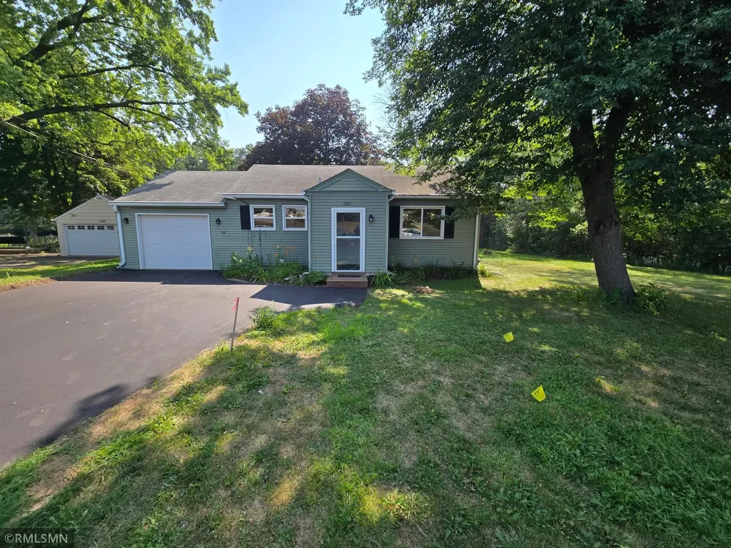 1020 Evergreen Lane N Plymouth MN 55441