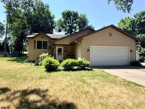2110 Darling Avenue E Alexandria MN 56308