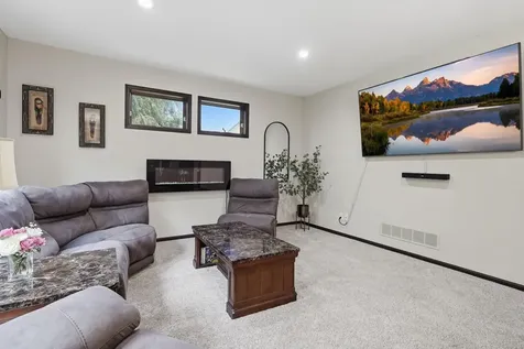 1309 Deerview Court SE Lonsdale MN 55046