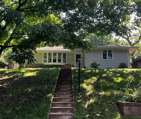 4248 France Avenue N Robbinsdale MN 55422