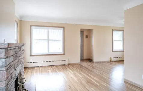 1044 Cumberland Street Saint Paul MN 55117