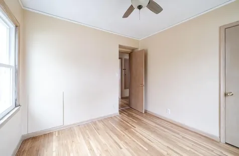1044 Cumberland Street Saint Paul MN 55117