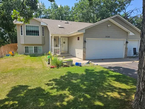 14260 Vintage Street NW Andover MN 55304