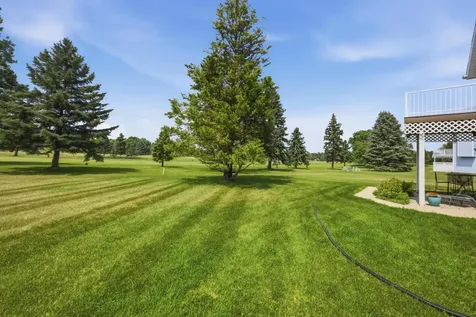 2923 32nd Street S Moorhead MN 56560
