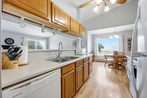 2923 32nd Street S Moorhead MN 56560