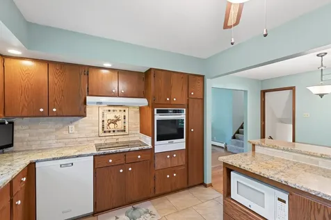 10704 Prescott Court Burnsville MN 55337