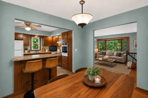 10704 Prescott Court Burnsville MN 55337