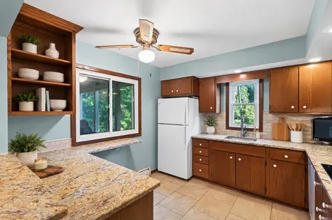 10704 Prescott Court Burnsville MN 55337