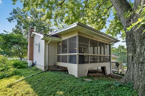 10704 Prescott Court Burnsville MN 55337