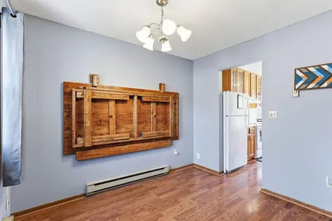 906 Galtier Street Saint Paul MN 55117