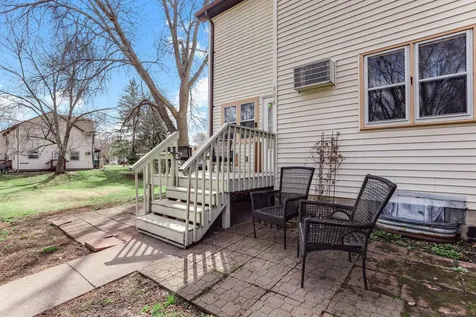 906 Galtier Street Saint Paul MN 55117