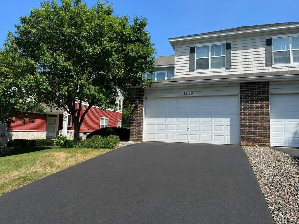 18060 Kindred Court Lakeville MN 55044