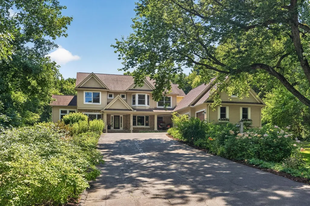 6539 Orchard Ridge Trail Woodbury MN 55129