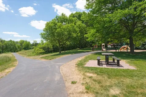 6801 Pine Crest Trail S Cottage Grove MN 55016