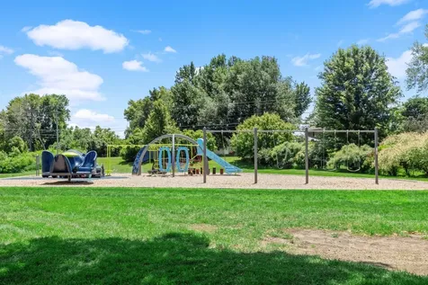 6801 Pine Crest Trail S Cottage Grove MN 55016