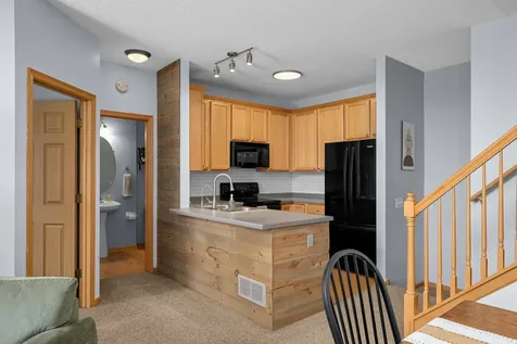 6801 Pine Crest Trail S Cottage Grove MN 55016