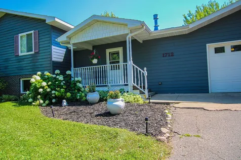 1712 Cranberry Lane NE Alexandria MN 56308