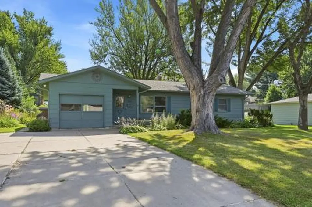 321 Hemlock Street S Stillwater MN 55082