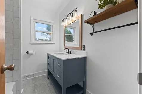 784 Creek Avenue Mendota Heights MN 55120