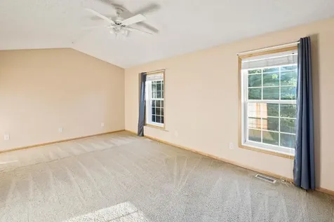 899 Ledgestone Drive Mahtomedi MN 55115