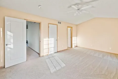 899 Ledgestone Drive Mahtomedi MN 55115