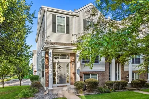 899 Ledgestone Drive Mahtomedi MN 55115