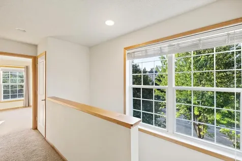 899 Ledgestone Drive Mahtomedi MN 55115