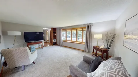 826 Minnie Maddern Street Albert Lea MN 56007