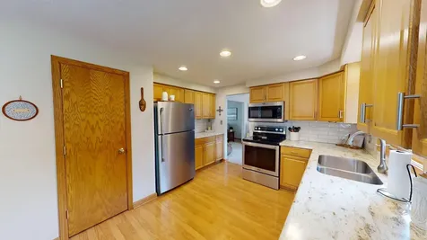 826 Minnie Maddern Street Albert Lea MN 56007