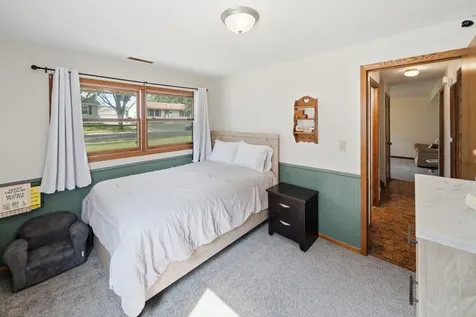 2056 44th Street NW Rochester MN 55901