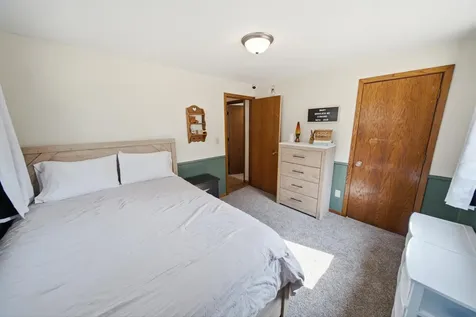 2056 44th Street NW Rochester MN 55901