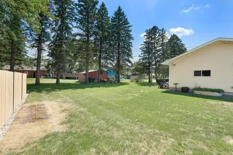 305 Le Sueur Avenue Eagle Lake MN 56024