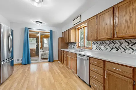 305 Le Sueur Avenue Eagle Lake MN 56024