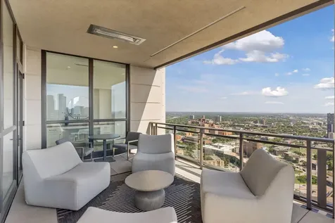 1111 W River Parkway Minneapolis MN 55415