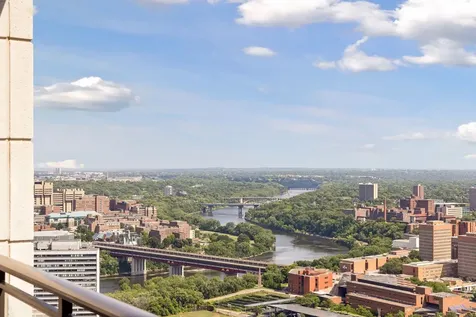 1111 W River Parkway Minneapolis MN 55415