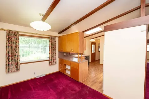 6229 10th Street N Oakdale MN 55128