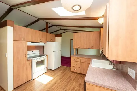 6229 10th Street N Oakdale MN 55128