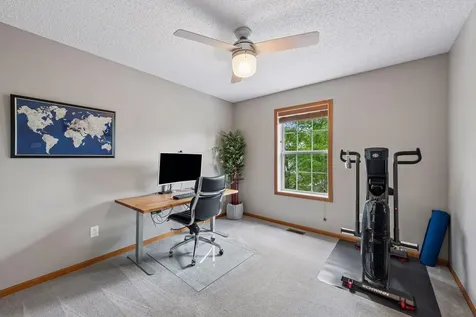 11025 Oak Grove Circle Woodbury MN 55129