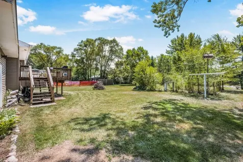 1808 W River Street Monticello MN 55362